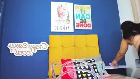 renata_milf_ online show from February 6, 11:43 am