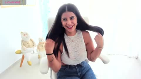 RENATA online show from December 28, 2:21 pm