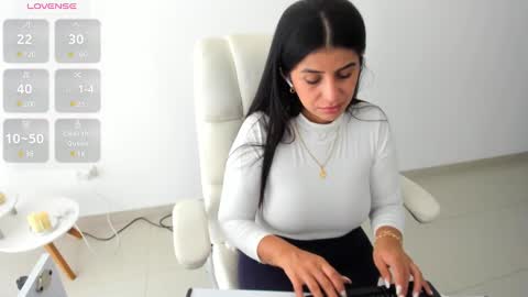 RENATA online show from January 21, 4:05 pm
