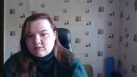 renataoia online show from April 26, 7:39 am