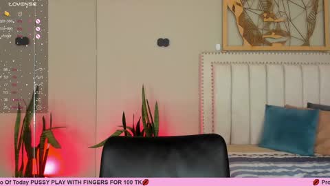      online show from March 3, 3:09 pm
