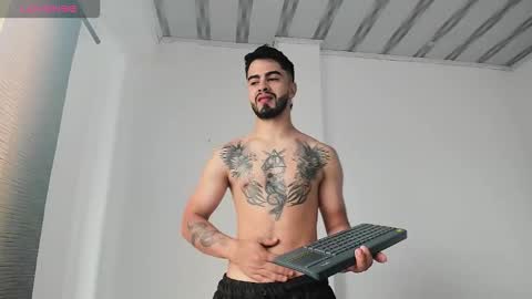 Snapshot of rendonass chatting on October 23, 3:33 pm rendonass online show from October 23, 3:33 pm