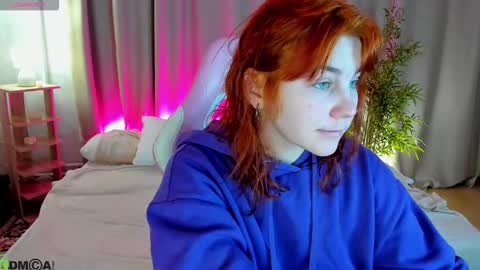 rene_shine online show from January 18, 5:28 pm