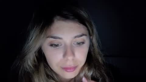renee_loah online show from June 11, 11:47 pm