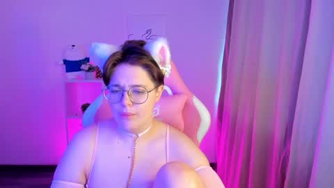renee_turner online show from December 27, 7:18 am