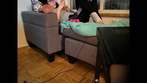 Melisa Couple online show from March 3, 3:19 am