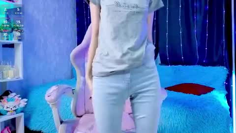 Christina online show from July 11, 5:15 pm