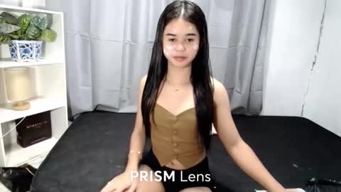 rennygurl online show from October 5, 10:57 am