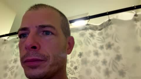 reno_rodrick online show from March 31, 9:43 am