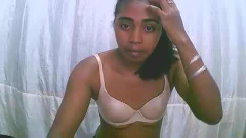 Snapshot of rephaleta chatting on April 15, 6:42 am Rephaleta online show from April 15, 6:42 am