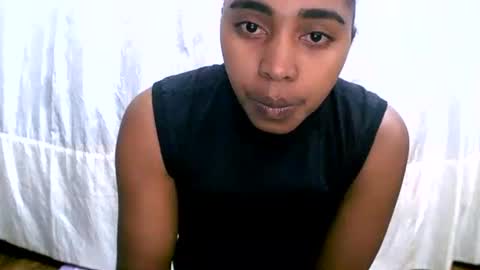 Snapshot of rephaleta chatting on May 18, 6:19 am Rephaleta online show from May 18, 6:19 am