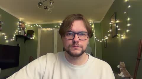 Snapshot of requiquie chatting on October 31, 5:03 pm requiquie online show from October 31, 5:03 pm