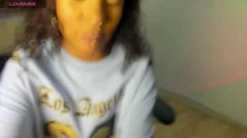 Reshi online show from March 23, 6:23 pm