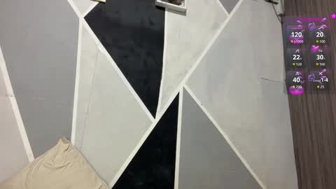 Snapshot of respectme0923 chatting on March 27, 8:26 am HAZEL online show from March 27, 8:26 am