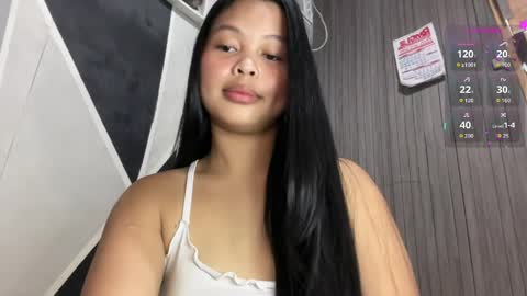 Snapshot of respectme0923 chatting on April 6, 3:26 am HAZEL online show from April 6, 3:26 am