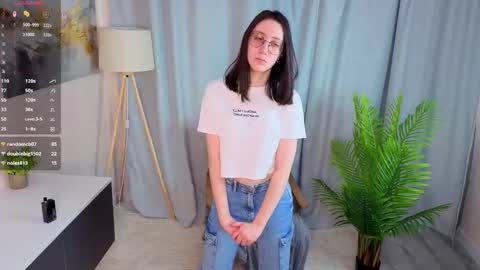 Snapshot of retaschickedanz chatting on March 12, 4:07 am Kate online show from March 12, 4:07 am