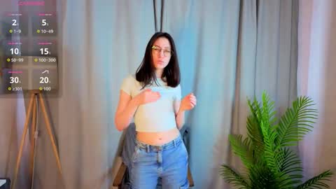 Snapshot of retaschickedanz chatting on March 22, 3:10 am Kate online show from March 22, 3:10 am