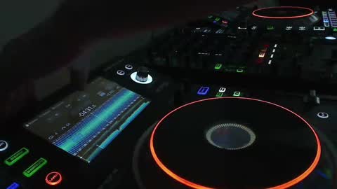 GearPorn online show from September 18, 10:45 pm