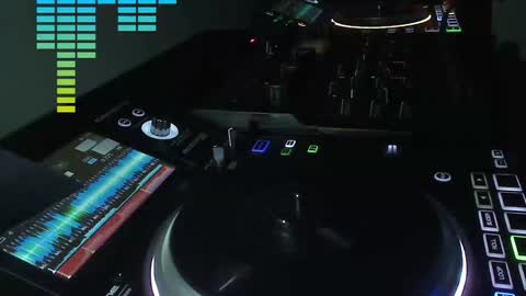 Snapshot of reticuli chatting on March 9, 1:31 am GearPorn online show from March 9, 1:31 am