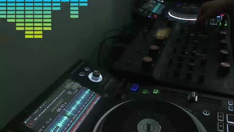 GearPorn online show from June 6, 7:51 pm