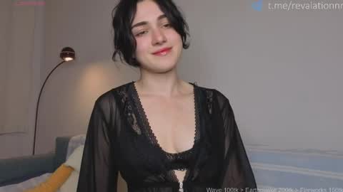 Snapshot of revalation_ chatting on June 3, 4:56 pm Ewiwi online show from June 3, 4:56 pm