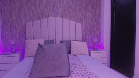 REVEN online show from March 29, 3:06 am