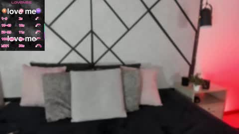 Reven  online show from December 4, 7:55 pm