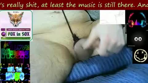 Snapshot of revilo80 chatting on February 14, 11:10 am revilo80 online show from February 14, 11:10 am