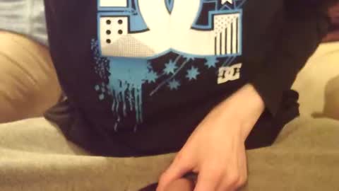 Snapshot of rexxarr chatting on December 6, 9:13 pm Mark online show from December 6, 9:13 pm