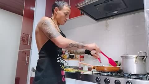 reymasterhot online show from November 19, 7:36 pm