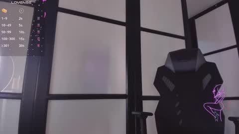 Snapshot of reybigxxx chatting on September 28, 12:27 am Rey online show from September 28, 12:27 am