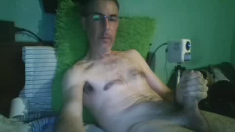 reyes_albert2006 online show from September 29, 3:33 am