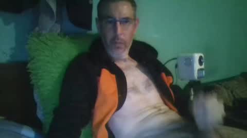 reyes_albert2006 online show from November 15, 11:29 am