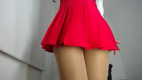 Snapshot of reyledoll chatting on December 27, 9:32 pm Rely online show from December 27, 9:32 pm