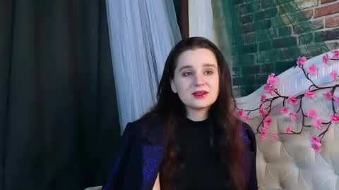 Snapshot of reynaedge chatting on June 15, 8:22 pm reynaedge online show from June 15, 8:22 pm