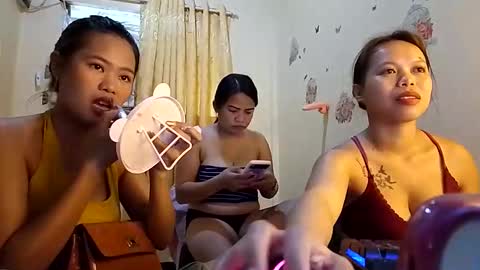 Rhea Ann online show from February 2, 4:22 am