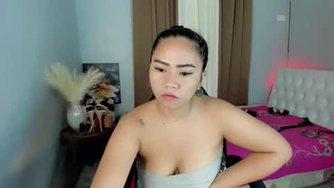 rhea online show from April 25, 1:52 am