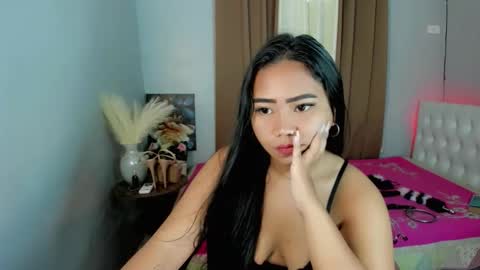 rhea online show from May 3, 2:28 am