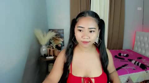 rhea online show from May 10, 4:34 pm