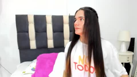 Snapshot of rhiannacoral chatting on February 16, 8:00 pm rhiannacoral online show from February 16, 8:00 pm