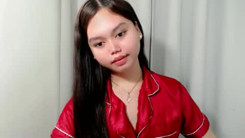 rhianne_fuckdoll online show from November 1, 8:44 pm