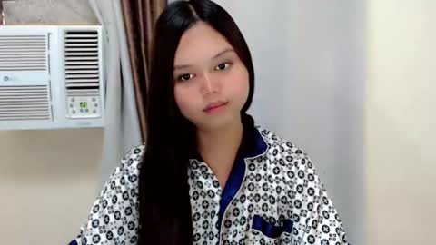 rhianne_fuckdoll online show from January 8, 5:10 am