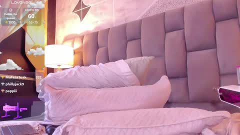 Snapshot of rianamanson chatting on February 19, 11:38 am Riana online show from February 19, 11:38 am