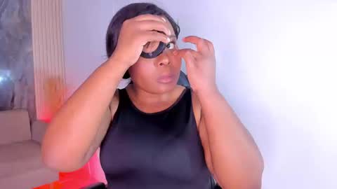 Snapshot of rianamanson chatting on September 24, 5:22 am Riana online show from September 24, 5:22 am