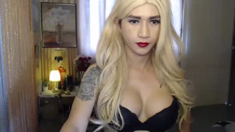ricah coronel online show from March 12, 4:41 am