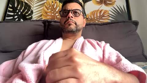 ricamenezes81823326 online show from June 12, 3:33 pm