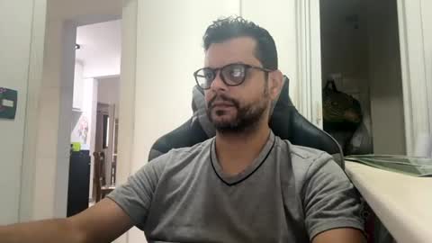 ricamenezes81823326 online show from June 15, 1:02 pm