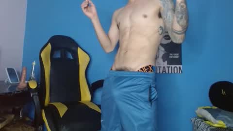 ricardo_big_cock online show from March 20, 11:20 pm