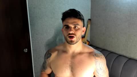 ricardogonzalez666 online show from September 29, 11:09 pm