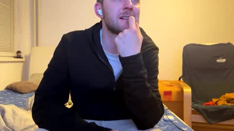 ricciardio online show from January 23, 10:54 pm